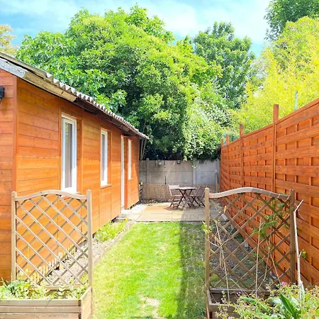 Maisonnette En Bois Le Perreux-Sur-Marne